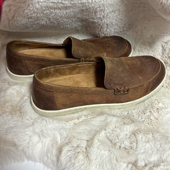 Born Men’s Thaton Leather Slip On Loafers - Picture 13 of 17